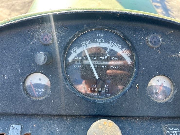 john-deere-4020-image-16