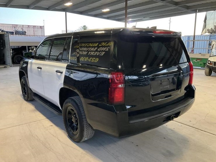 2019-chevrolet-tahoe-image-5