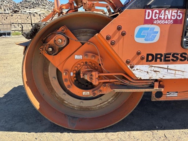 komatsu-708-image-14