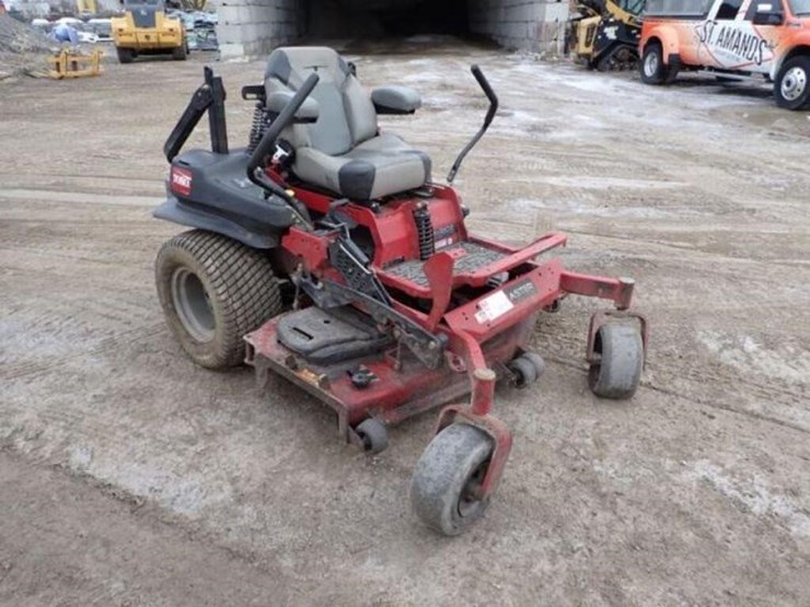 2024-toro-z-master-6000-series-zero-turn-mower-729-image-3