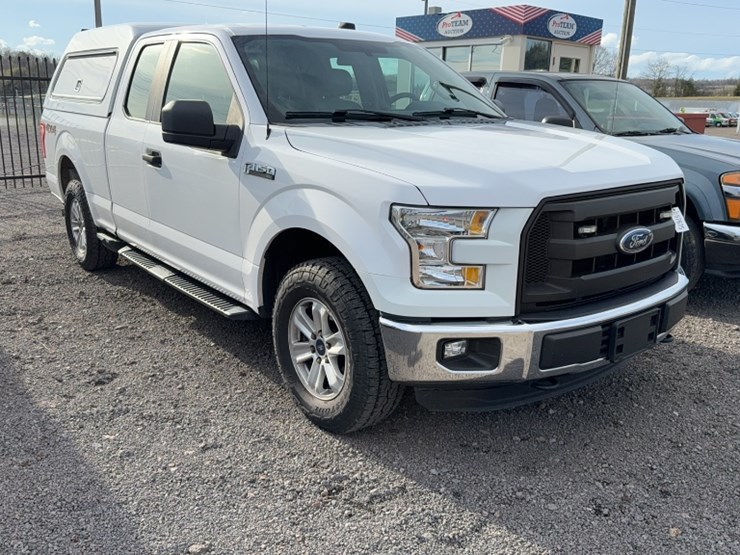 2016-ford-f150-image-3