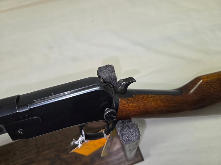 #10147-•-winchester-62a,-22-lr-pump-action-rifle,-sn:-328519-image-8