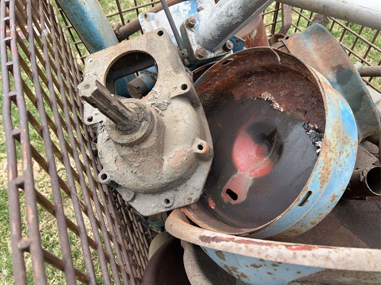 ford-tractor-image-9