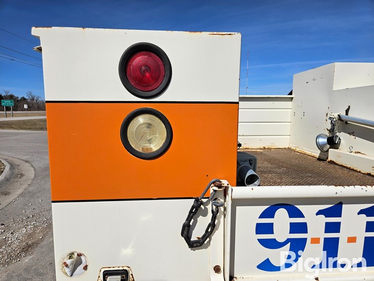 massey-ferguson-730-image-16