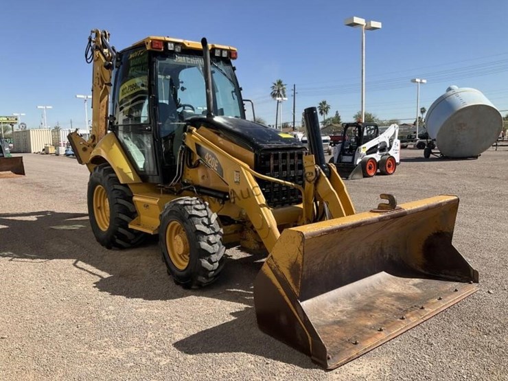 caterpillar-420e-image-4