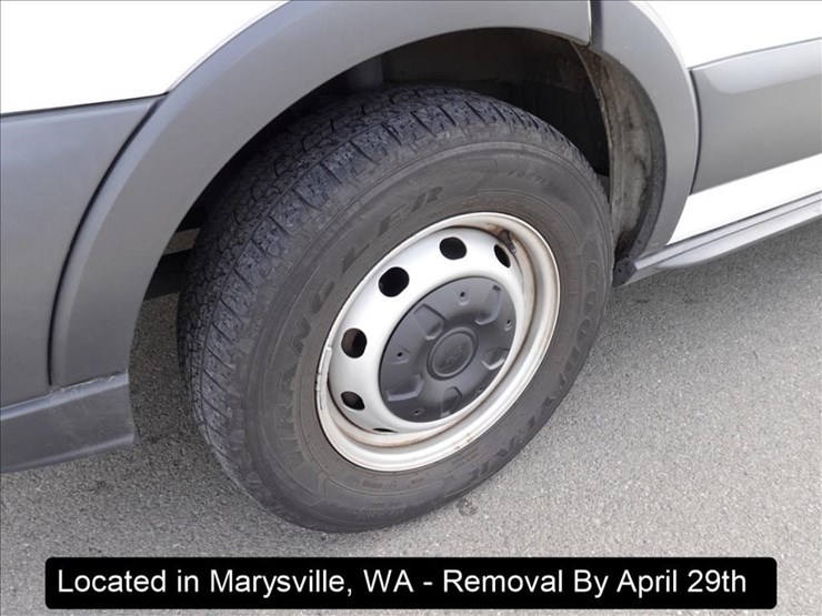 2015-ford-transit-image-13