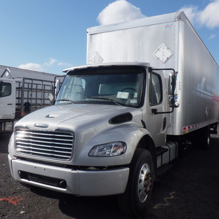 2017 FREIGHTLINER M2 106