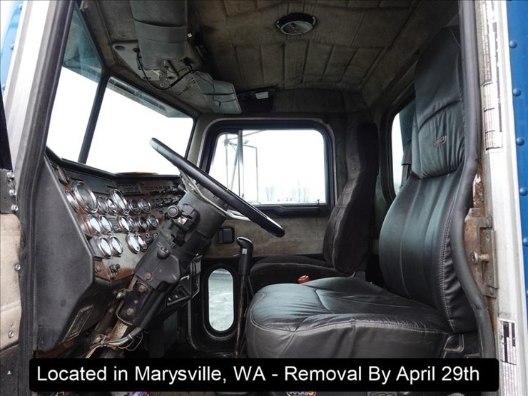 1997-peterbilt-378-image-16