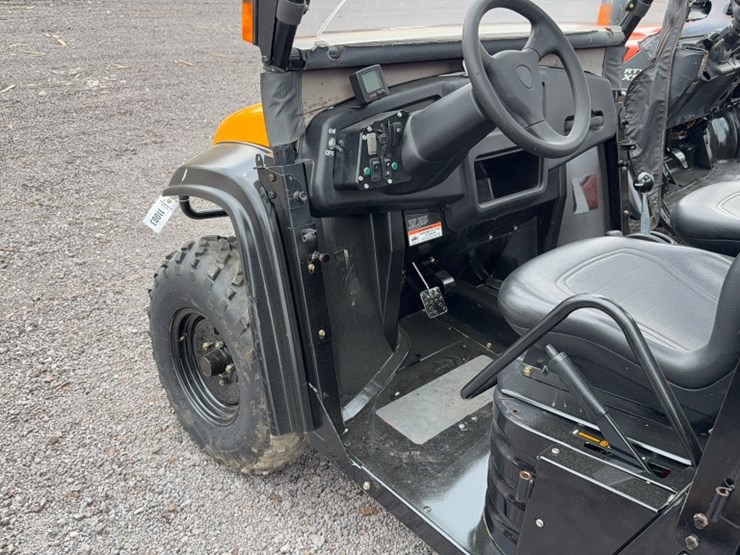 2013-cub-cadet-volunteer-image-12