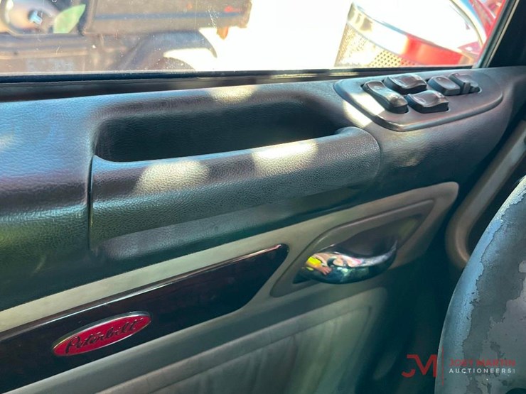 2015-peterbilt-389-image-20