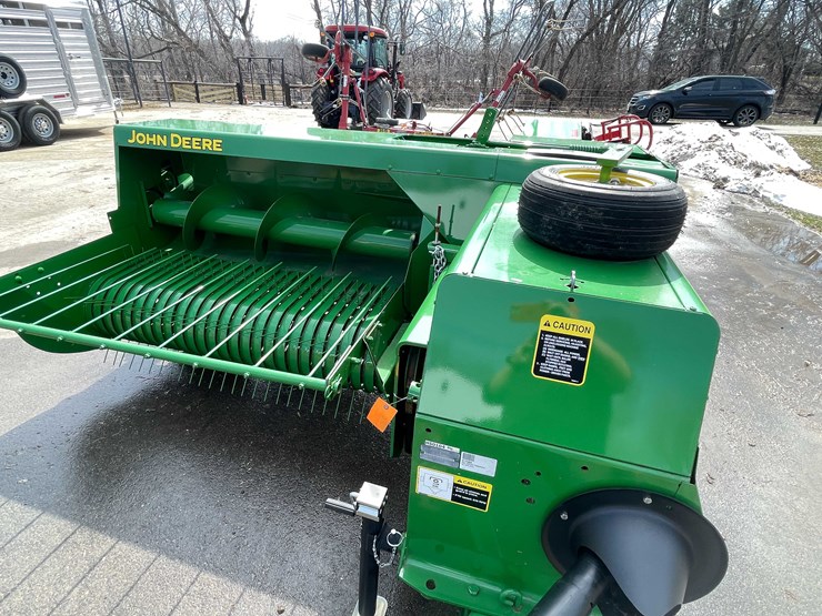 #144-•-john-deere-square-baler-(stoughton,-wi)-image-12
