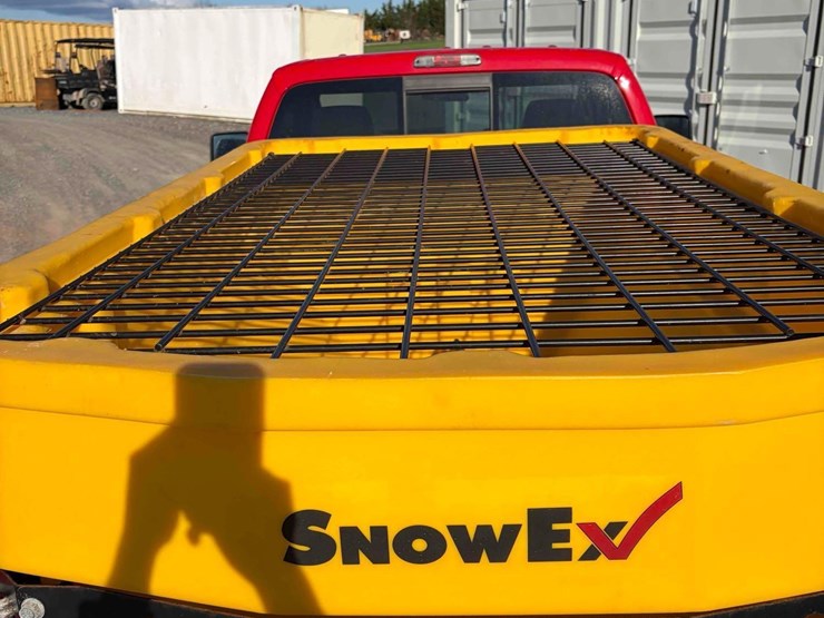 2016-ford-f350-image-8