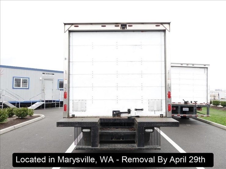 2018-hino-195-image-21