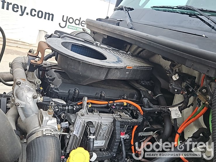 2019-international-lt-image-26