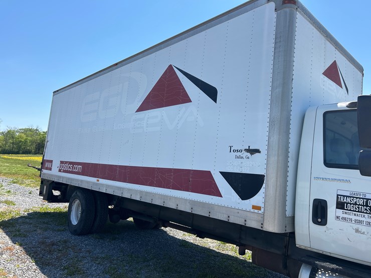 2008-international-durastar-4300-image-8