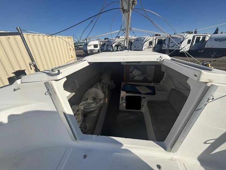 1995-unknown-trailer-image-16