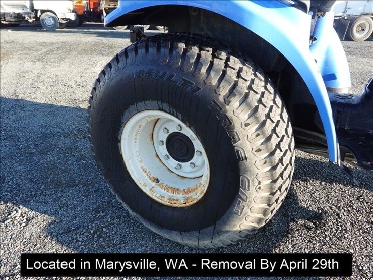 2003-new-holland-tc33d-image-13