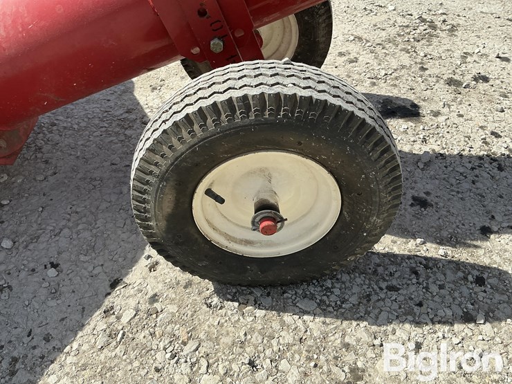 buhler-farm-king-y1010h-image-16