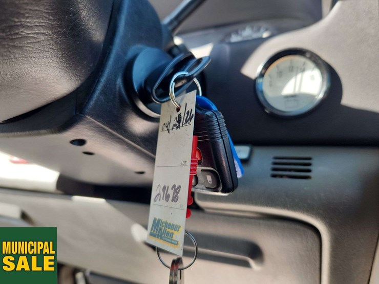 2005-ford-f550-image-24