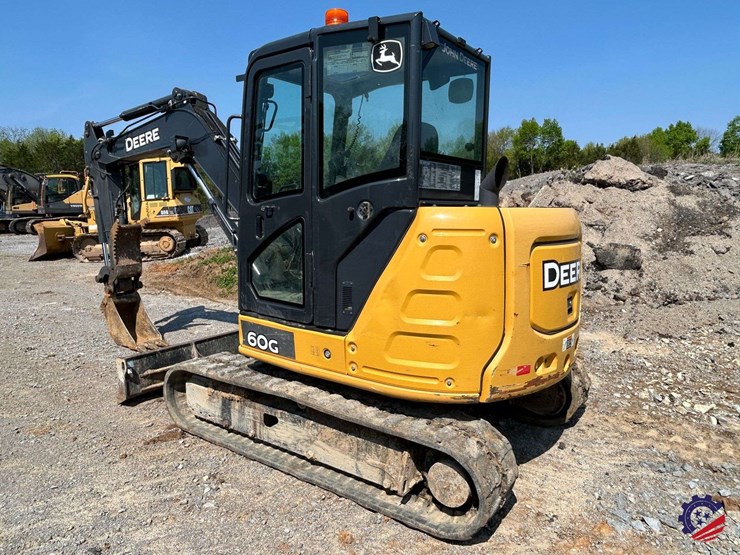 2021-deere-60g-image-3