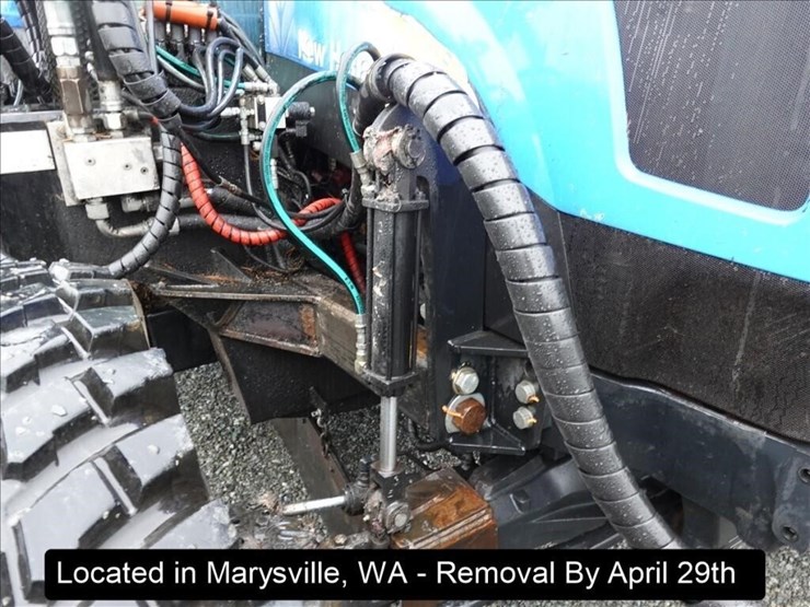 2012-new-holland-t6030-plus-image-7