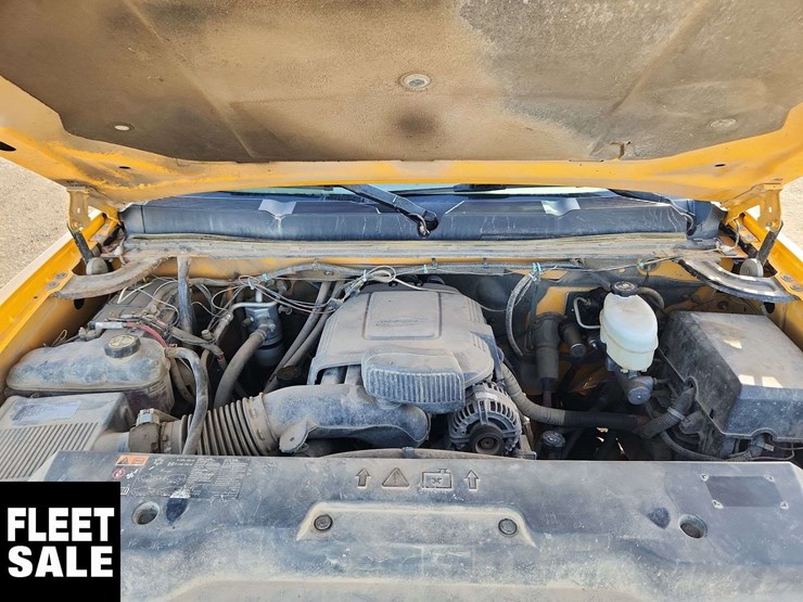 2012-chevrolet-silverado-2500hd-image-25