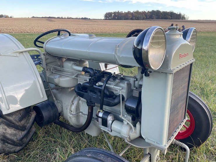 1929-fordson-tractor-image-12