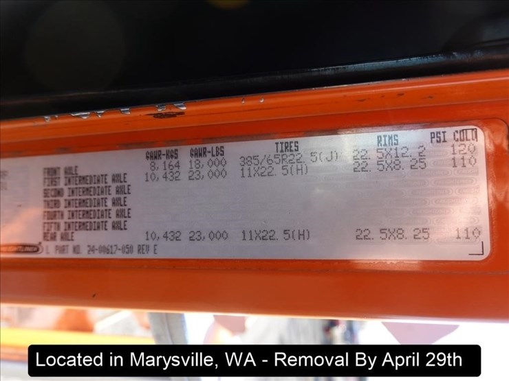 2000-freightliner-fld120-image-24