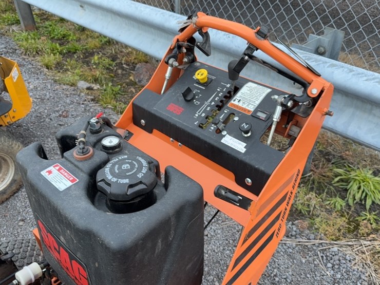 #4067-•-scag-zero-turn-walk-behind-mower-image-11