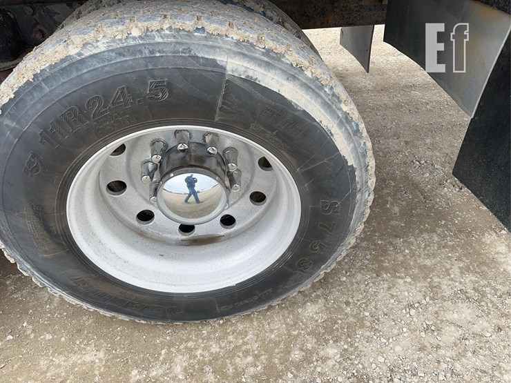 2003-kenworth-t800-image-35