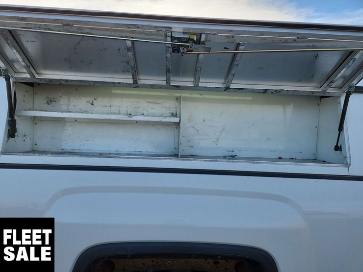 2016-gmc-sierra-2500hd-image-18