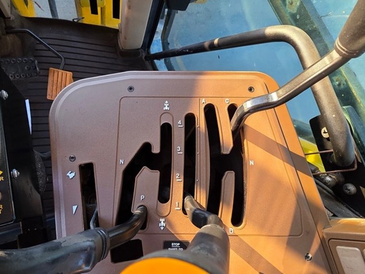 2002-john-deere-6410-image-67