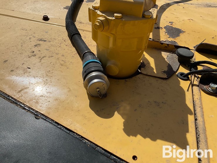 2011-new-holland-durabine-416-image-19