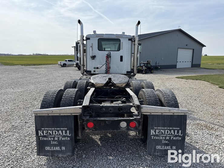 2013-international-9900-image-6