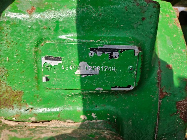 1982-john-deere-4240-image-52