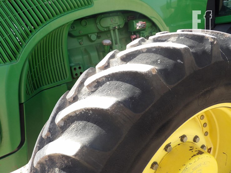 john-deere-8120-image-19