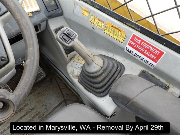 2005-caterpillar-th360b-image-6