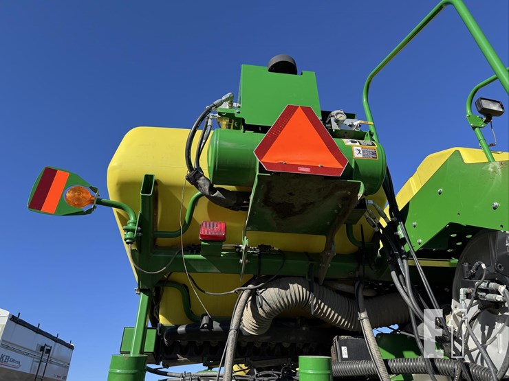 john-deere-1770-image-24