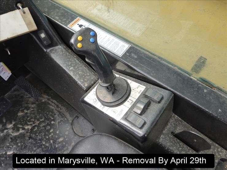 2001-gehl-dl10h55-image-9