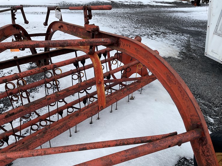 new-holland-55-image-9