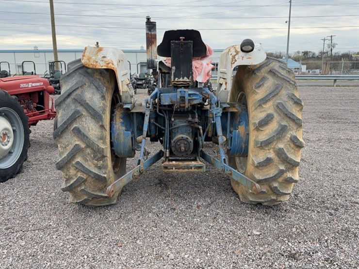 #3049-•-agri-power-9000-tractor-image-8