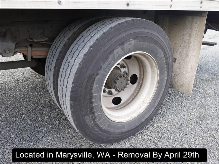 2002-isuzu-ftr-image-13