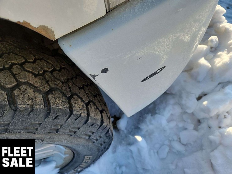 2011-chevrolet-silverado-1500-image-26