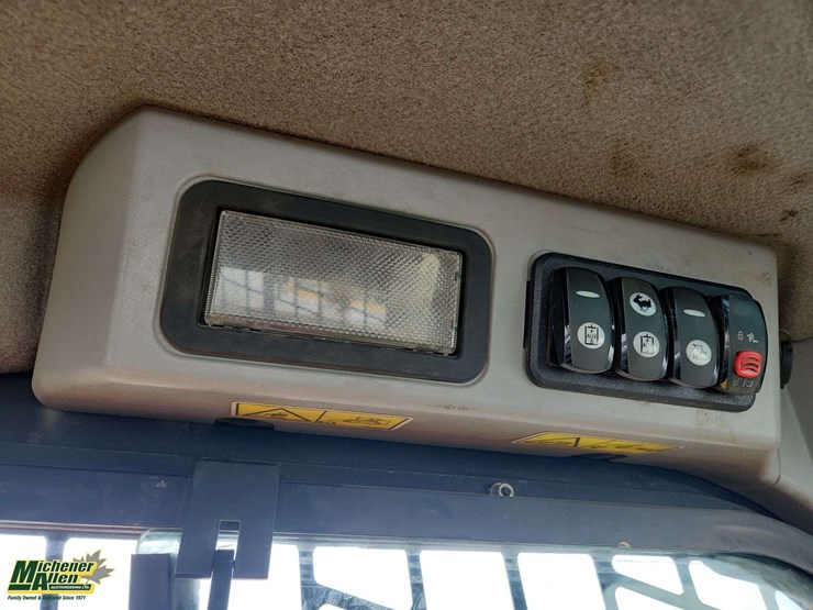 caterpillar-259d-image-12