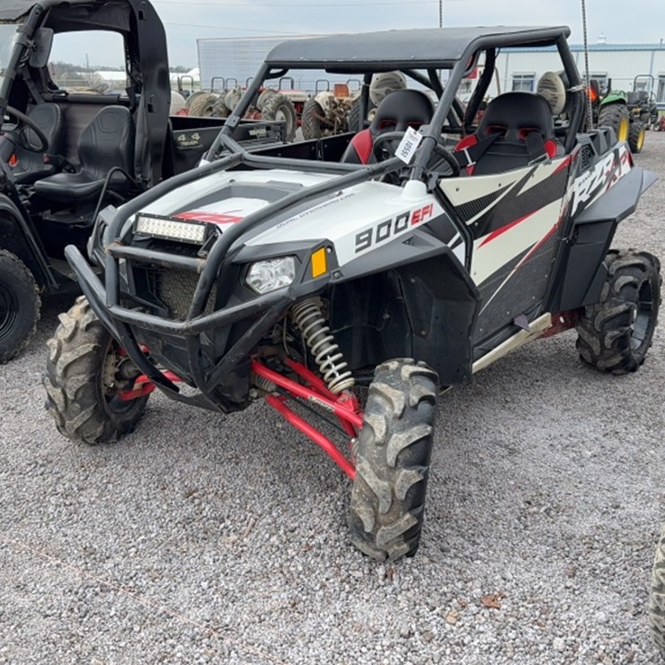 POLARIS RZR 900