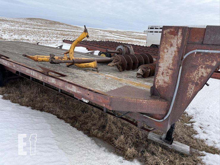 tidwell-24ft-flatbed-trailer-image-4