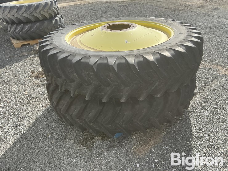 14.9-r-46-axle-mount-dual-rims-&-tires-image-5