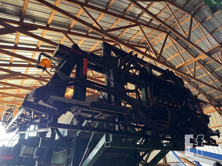 2005-john-deere-4720-image-18