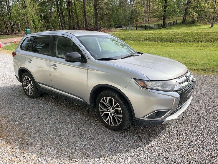 2018-mitsubishi-outlander-image-14
