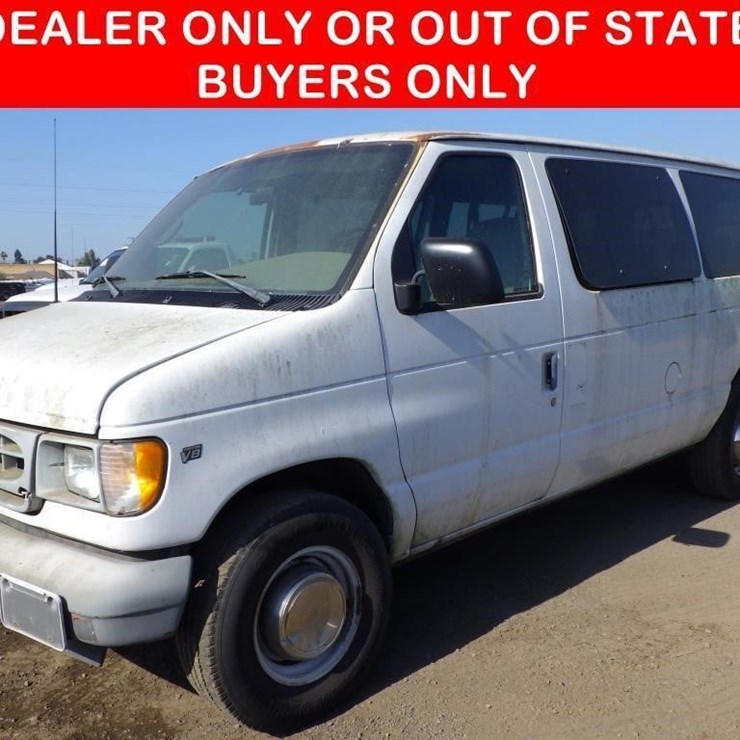 2002 FORD ECONOLINE 350